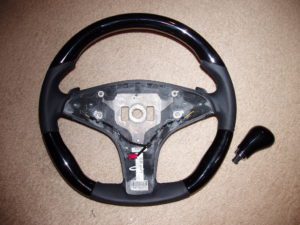 Mercedes E550 2008 steering wheel Leather wood a 300x225 1