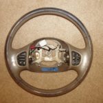 Lincoln Navigator 2005 steering wheel Before