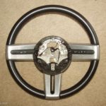 Mustang SVO 2006 steering wheel