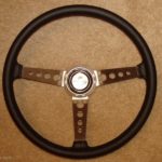 Shelby Cobra GT500 1967 steering wheel 1