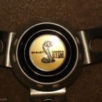 Shelby cobra gt500 steering wheel horn 800x600 1
