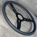 Triumph TR6 1969 Steering Wheel Restored to New Leather P3551
